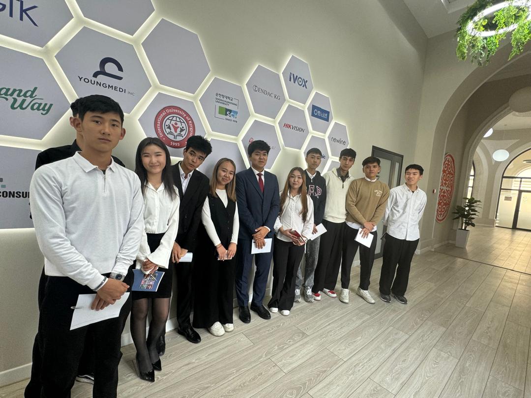 Визит в Стартап-центр МУКР